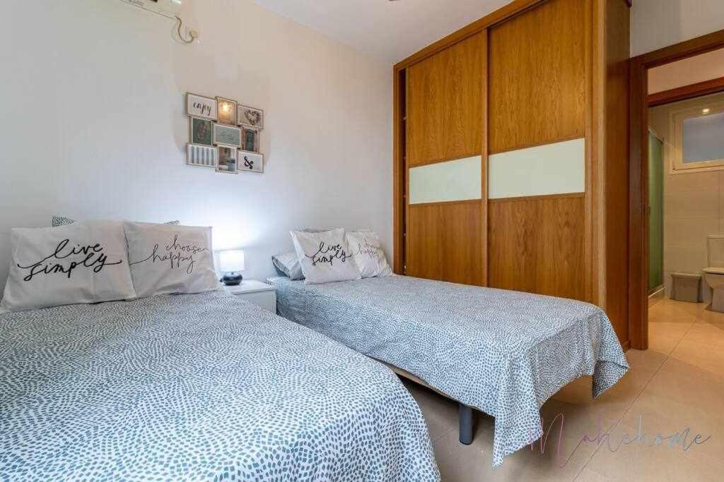 Apartamento 4 En Estadio Sevilla 8 Plazas Y Metro Ngoại thất bức ảnh
